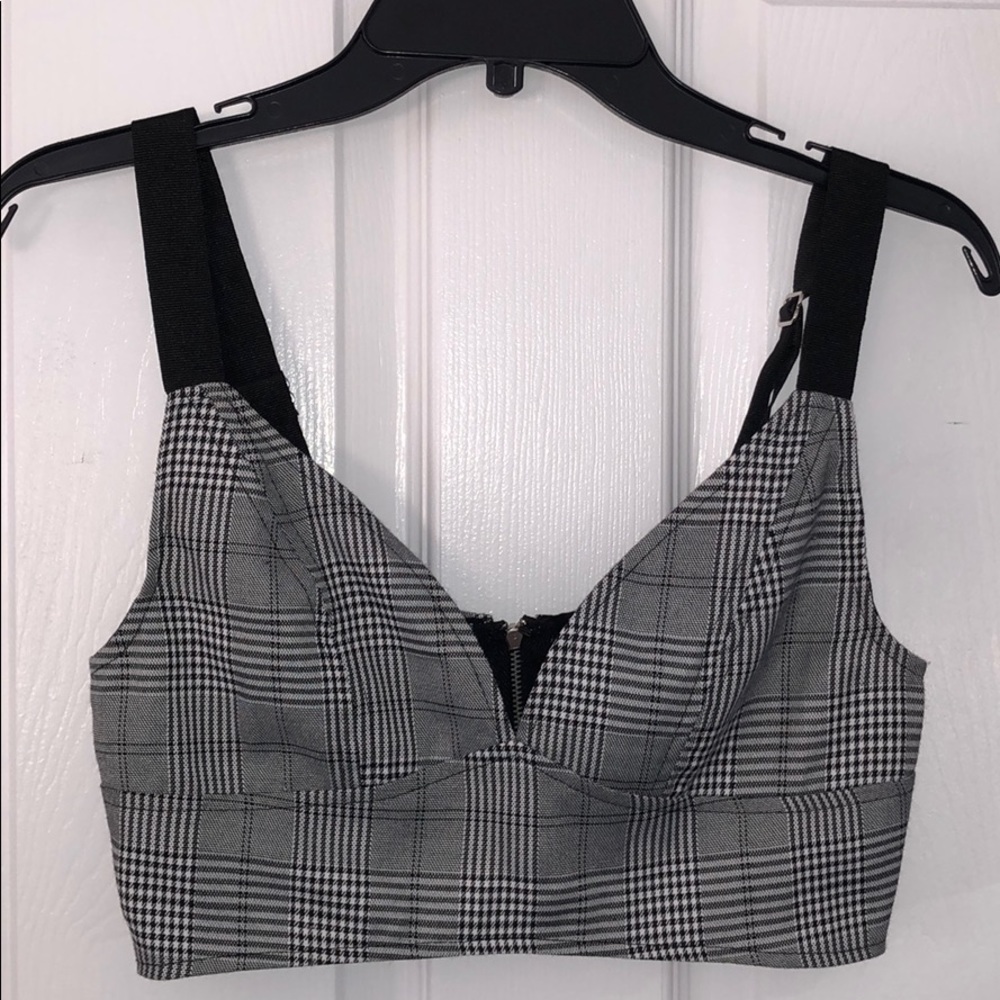 BRAND NEW RUBY AND JENNA CHECK CROP TOP
